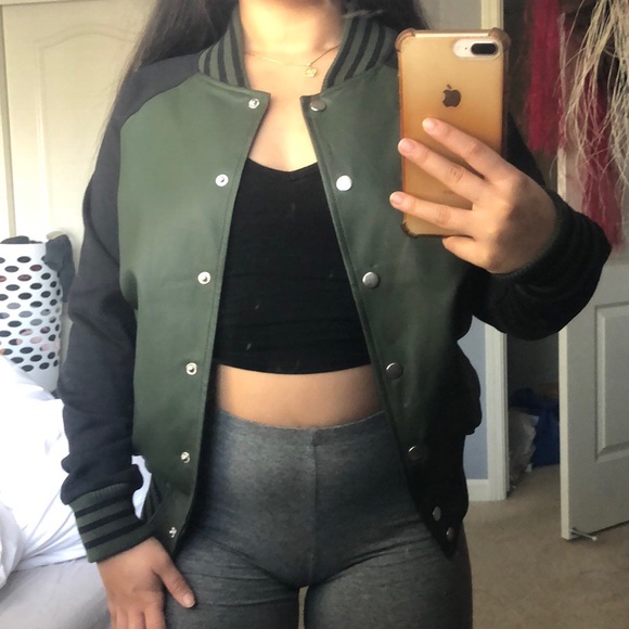 BOGO F21 Green Bomber Jacket - Picture 2 of 5